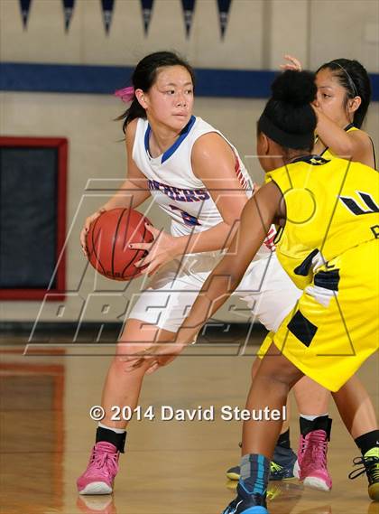 Thumbnail 3 in River City vs. Christian Brothers (Christian Brothers Holiday Classic) photogallery.