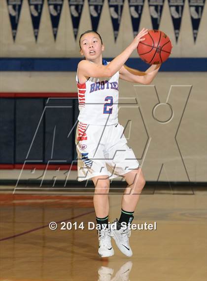 Thumbnail 1 in River City vs. Christian Brothers (Christian Brothers Holiday Classic) photogallery.