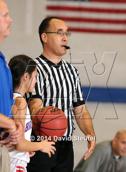 Thumbnail 1 in River City vs. Christian Brothers (Christian Brothers Holiday Classic) photogallery.