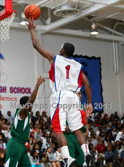 Thumbnail 3 in Dorsey vs. Washington (CIF LACS Playoffs) photogallery.