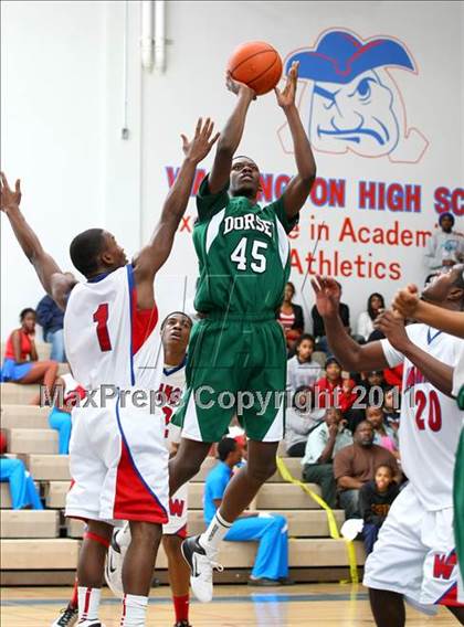 Thumbnail 1 in Dorsey vs. Washington (CIF LACS Playoffs) photogallery.