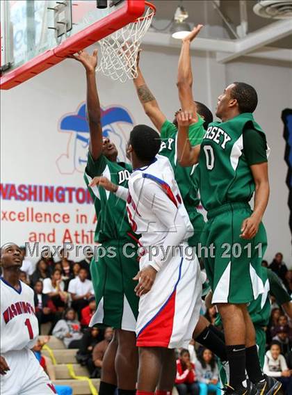 Thumbnail 3 in Dorsey vs. Washington (CIF LACS Playoffs) photogallery.