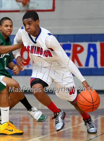 Thumbnail 2 in Dorsey vs. Washington (CIF LACS Playoffs) photogallery.