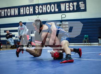Thumbnail 2 in East Islip @ Smithtown West photogallery.