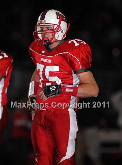 Thumbnail 3 in Herrin @ Effingham (IHSA Class 4A Playoffs - First Round) photogallery.