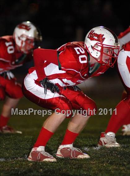 Thumbnail 2 in Herrin @ Effingham (IHSA Class 4A Playoffs - First Round) photogallery.