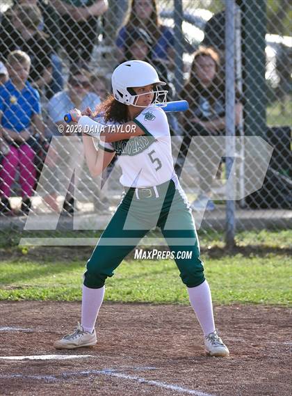 Thumbnail 3 in Huckabay @ Santo photogallery.