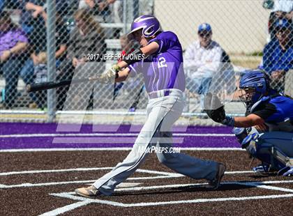 Thumbnail 1 in Bloomfield @ Miyamura photogallery.
