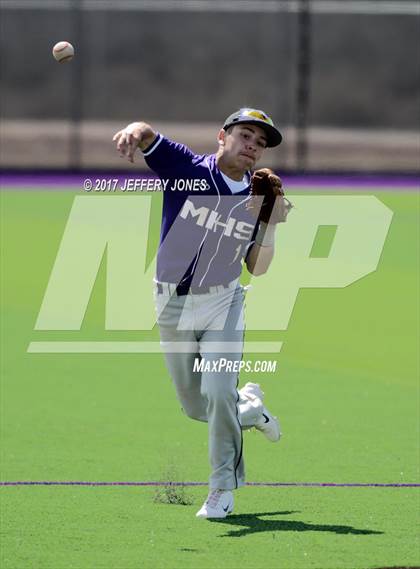 Thumbnail 1 in Bloomfield @ Miyamura photogallery.