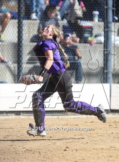 Thumbnail 2 in Grandview vs Fort Collins (CHSAA 5A Championship Round Playoff) photogallery.