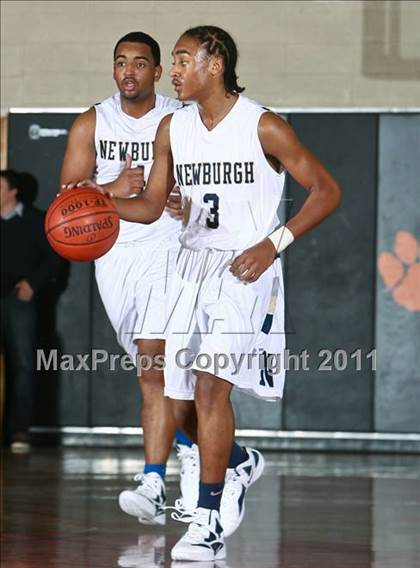 Thumbnail 3 in Newburgh vs. Poly Prep (Harry Jefferson Holiday Showcase) photogallery.