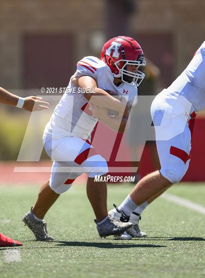 Thumbnail 1 in Serra vs. American Fork photogallery.