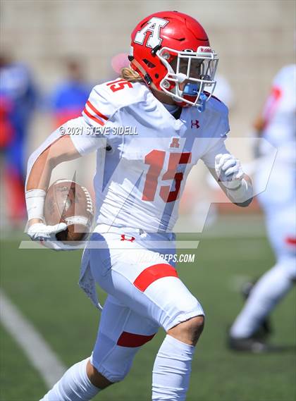 Thumbnail 3 in Serra vs. American Fork photogallery.