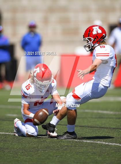 Thumbnail 2 in Serra vs. American Fork photogallery.