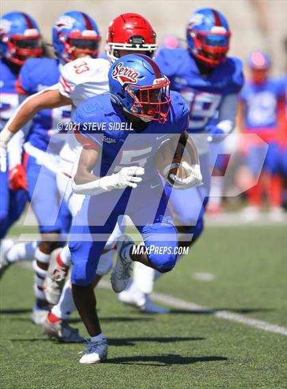 Thumbnail 2 in Serra vs. American Fork photogallery.
