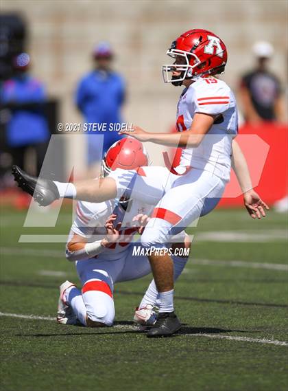 Thumbnail 1 in Serra vs. American Fork photogallery.