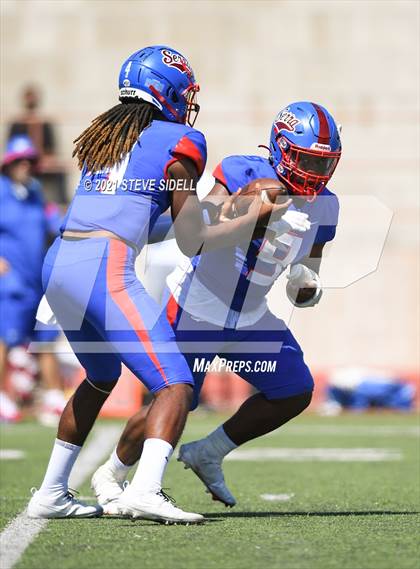 Thumbnail 2 in Serra vs. American Fork photogallery.