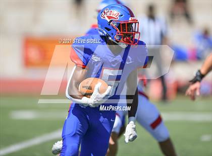 Thumbnail 3 in Serra vs. American Fork photogallery.