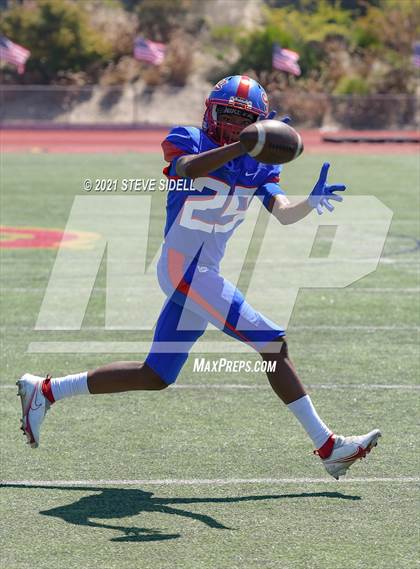 Thumbnail 1 in Serra vs. American Fork photogallery.
