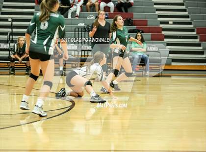 Thumbnail 2 in Wylie vs Caddo Mills photogallery.