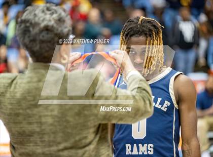 Thumbnail 3 in Farmville Central vs Reidsville (NCHSAA 2A Final - Awards) photogallery.