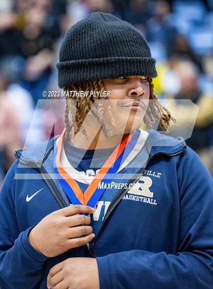 Thumbnail 1 in Farmville Central vs Reidsville (NCHSAA 2A Final - Awards) photogallery.