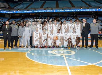 Thumbnail 2 in Farmville Central vs Reidsville (NCHSAA 2A Final - Awards) photogallery.