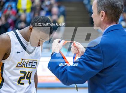 Thumbnail 1 in Farmville Central vs Reidsville (NCHSAA 2A Final - Awards) photogallery.