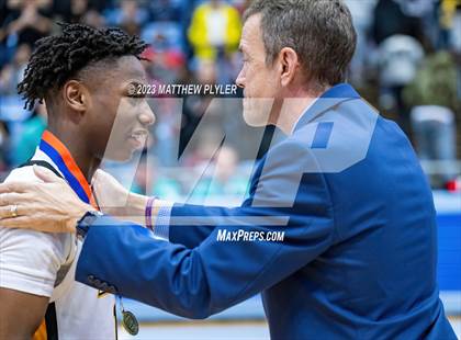 Thumbnail 2 in Farmville Central vs Reidsville (NCHSAA 2A Final - Awards) photogallery.