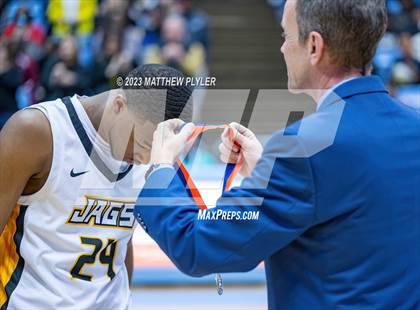 Thumbnail 2 in Farmville Central vs Reidsville (NCHSAA 2A Final - Awards) photogallery.