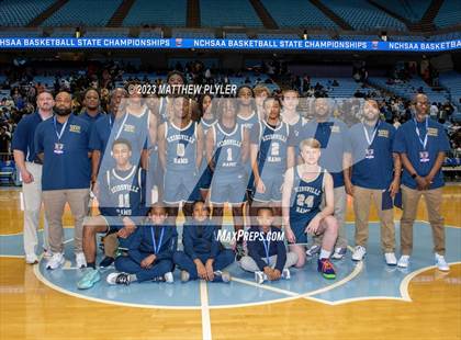 Thumbnail 1 in Farmville Central vs Reidsville (NCHSAA 2A Final - Awards) photogallery.