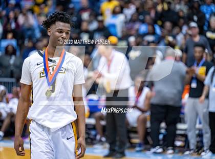 Thumbnail 2 in Farmville Central vs Reidsville (NCHSAA 2A Final - Awards) photogallery.