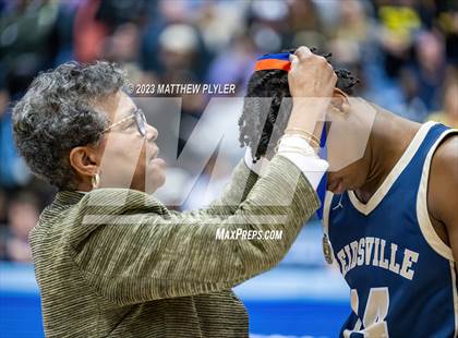 Thumbnail 3 in Farmville Central vs Reidsville (NCHSAA 2A Final - Awards) photogallery.