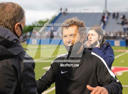 Thumbnail 2 in Flower Mound vs. Vandegrift (UIL 6A Final) photogallery.