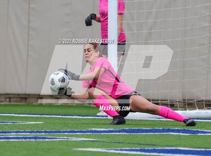 Thumbnail 3 in Flower Mound vs. Vandegrift (UIL 6A Final) photogallery.