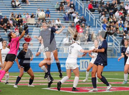 Thumbnail 3 in Flower Mound vs. Vandegrift (UIL 6A Final) photogallery.