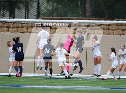 Thumbnail 3 in Flower Mound vs. Vandegrift (UIL 6A Final) photogallery.
