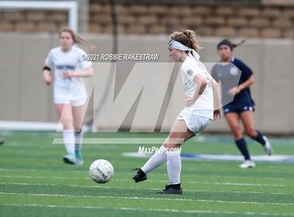 Thumbnail 3 in Flower Mound vs. Vandegrift (UIL 6A Final) photogallery.