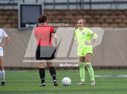 Thumbnail 1 in Flower Mound vs. Vandegrift (UIL 6A Final) photogallery.