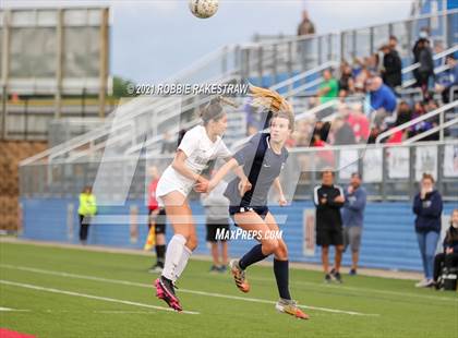 Thumbnail 2 in Flower Mound vs. Vandegrift (UIL 6A Final) photogallery.