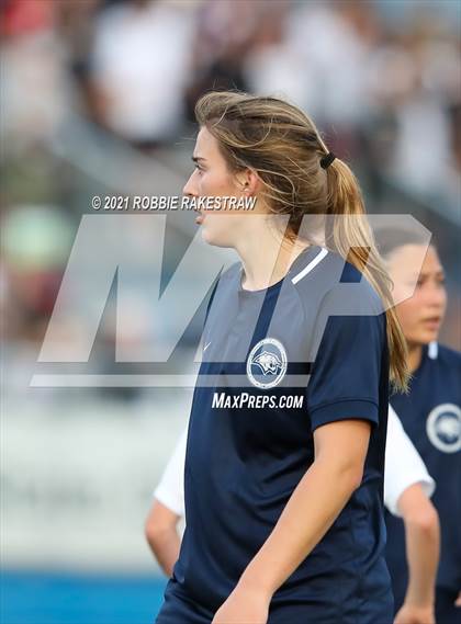 Thumbnail 3 in Flower Mound vs. Vandegrift (UIL 6A Final) photogallery.