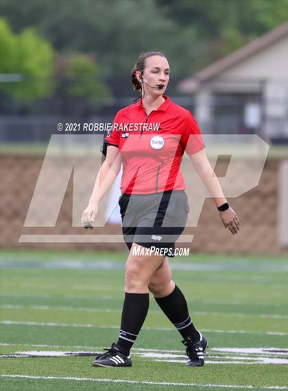 Thumbnail 3 in Flower Mound vs. Vandegrift (UIL 6A Final) photogallery.