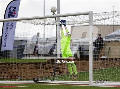 Thumbnail 3 in Flower Mound vs. Vandegrift (UIL 6A Final) photogallery.