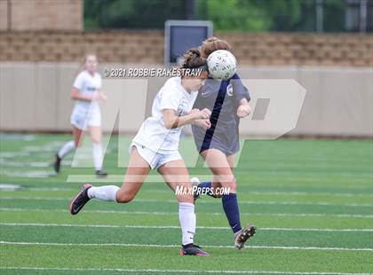 Thumbnail 2 in Flower Mound vs. Vandegrift (UIL 6A Final) photogallery.