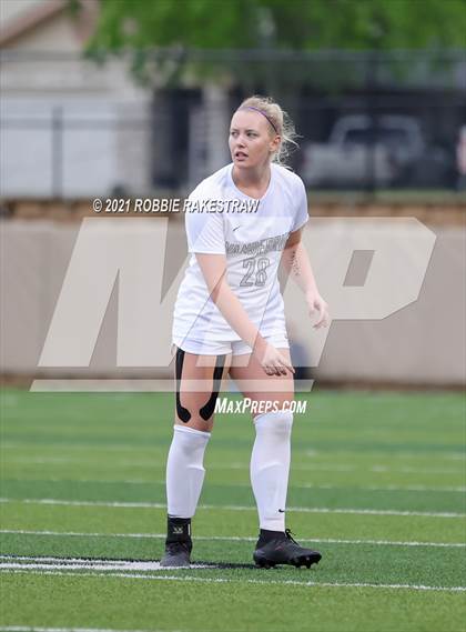 Thumbnail 1 in Flower Mound vs. Vandegrift (UIL 6A Final) photogallery.