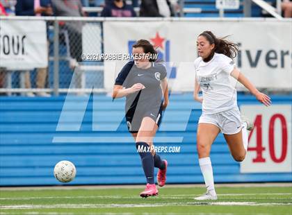Thumbnail 2 in Flower Mound vs. Vandegrift (UIL 6A Final) photogallery.