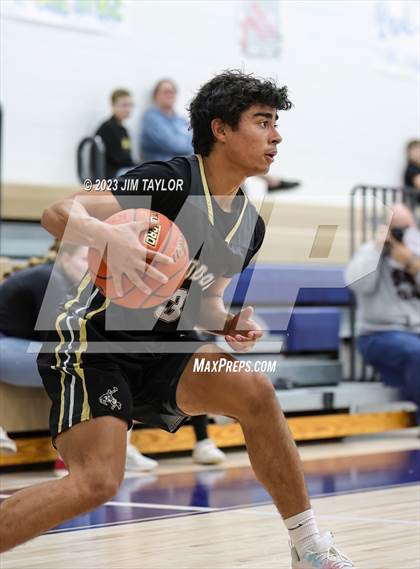 Thumbnail 3 in Woodson @ Perrin-Whitt photogallery.