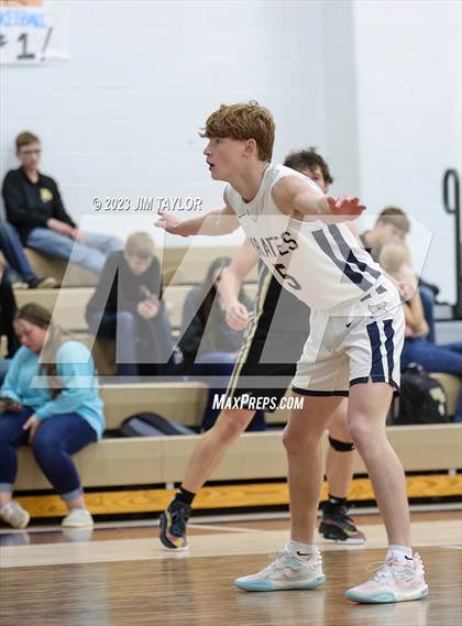 Thumbnail 1 in Woodson @ Perrin-Whitt photogallery.