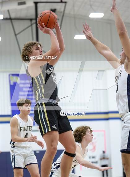 Thumbnail 1 in Woodson @ Perrin-Whitt photogallery.