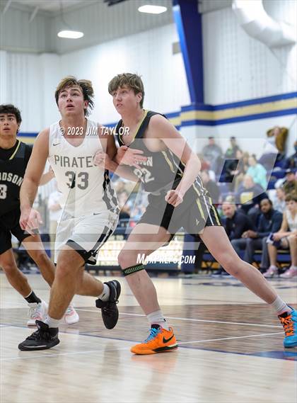 Thumbnail 3 in Woodson @ Perrin-Whitt photogallery.